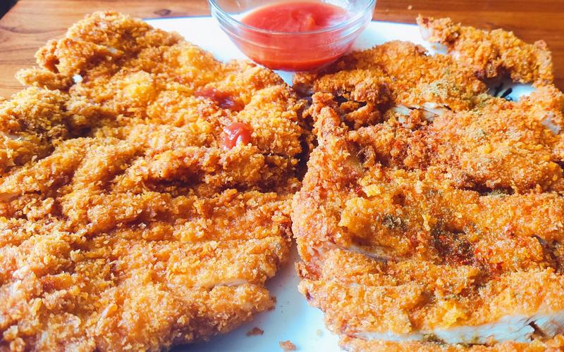 十大暴利小吃&網紅小吃推薦：從選址到運營，助您輕松開啟財富之路！