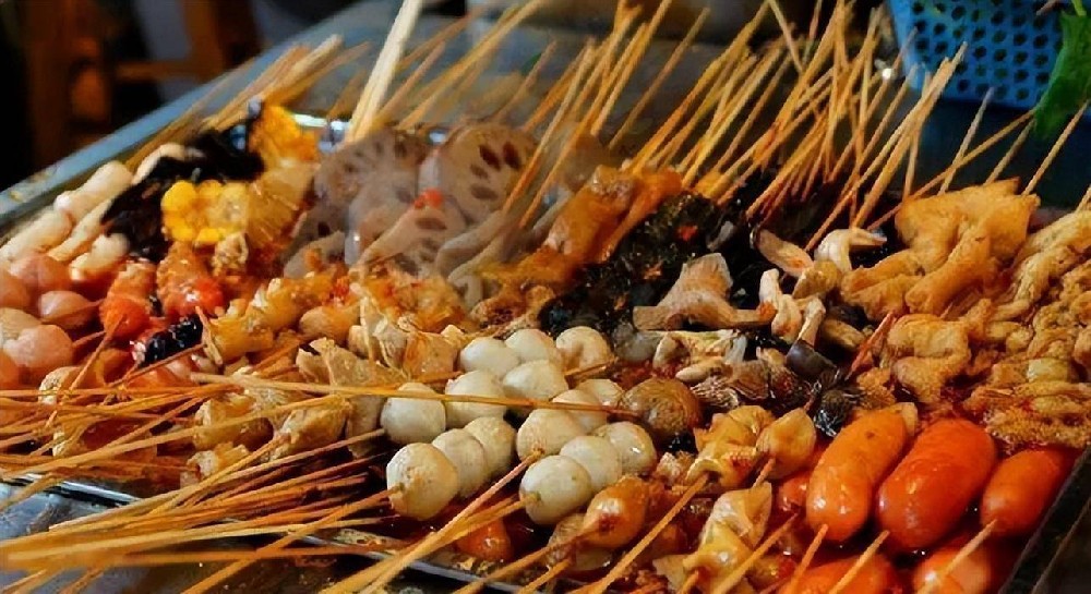 麻辣串小吃培訓，學會正宗做法，開店輕松賺錢！