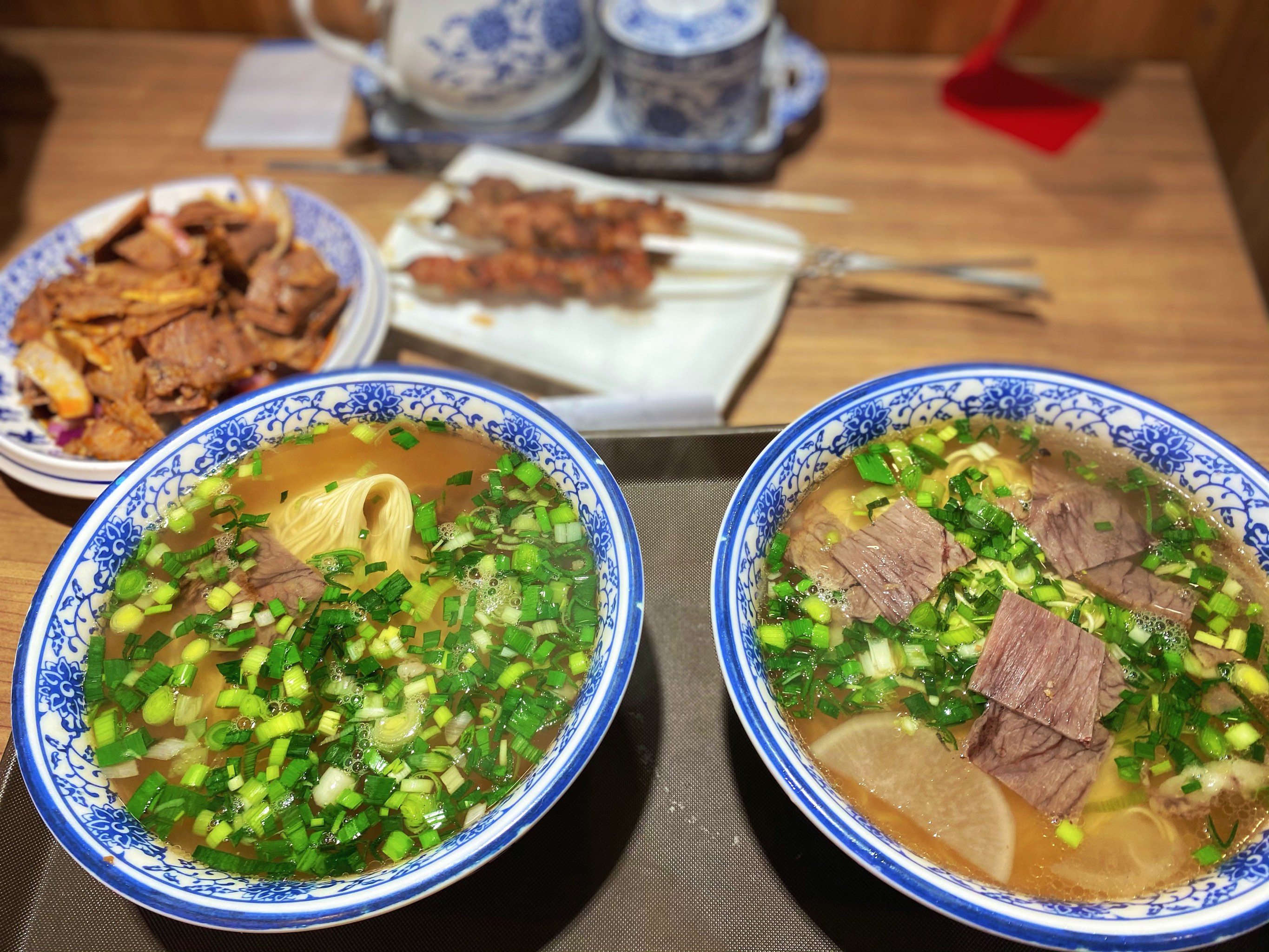 哪里學蘭州拉面最好?找對培訓機構,輕松學會做出美味!