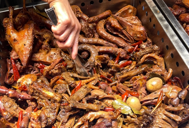 地攤小吃學(xué)校你選對了嗎？避免這5大誤區(qū)，學(xué)到真技術(shù)才能創(chuàng)業(yè)成功！