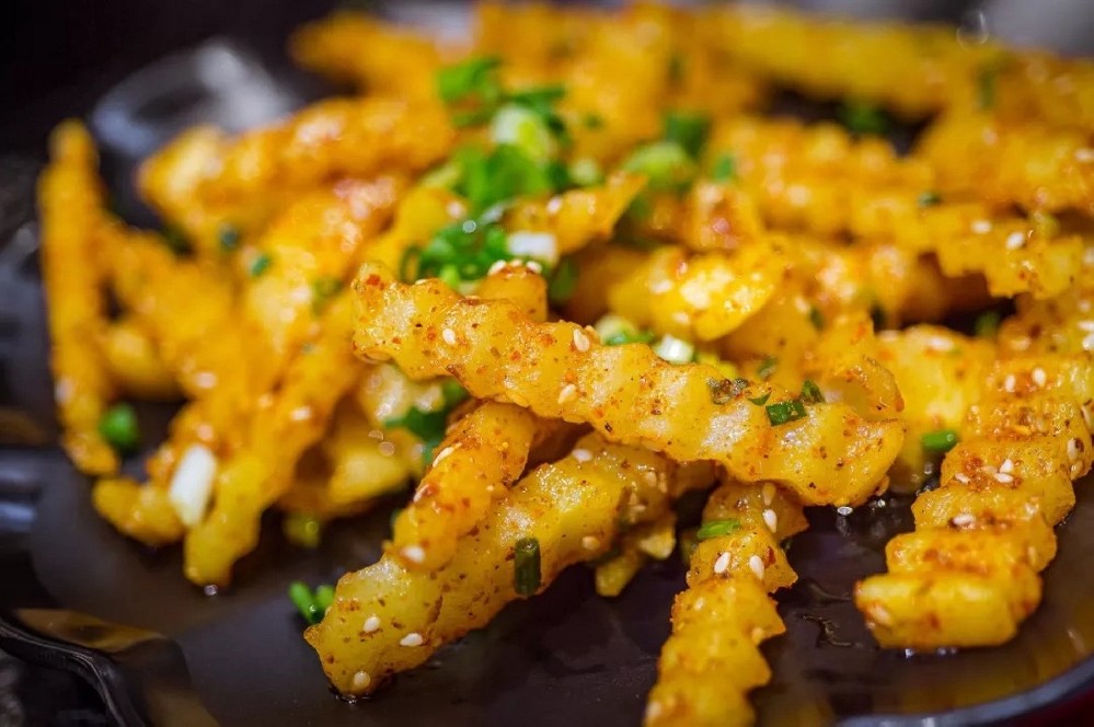 狼牙土豆怎么做才正宗？5個關鍵步驟教你打造街頭熱銷小吃！