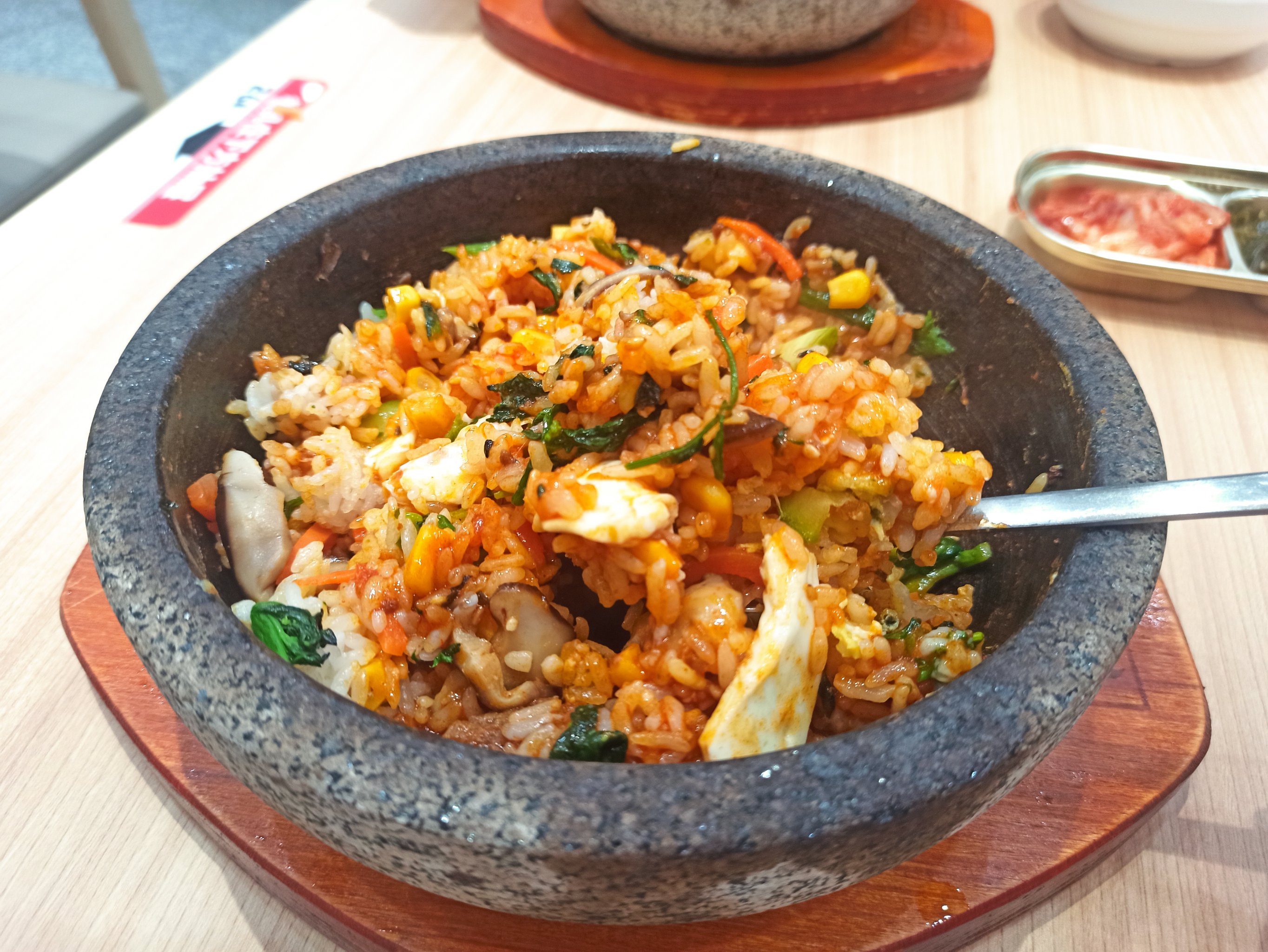 想學烤肉拌飯的做法？全程教程，教你一步步做出正宗美味！