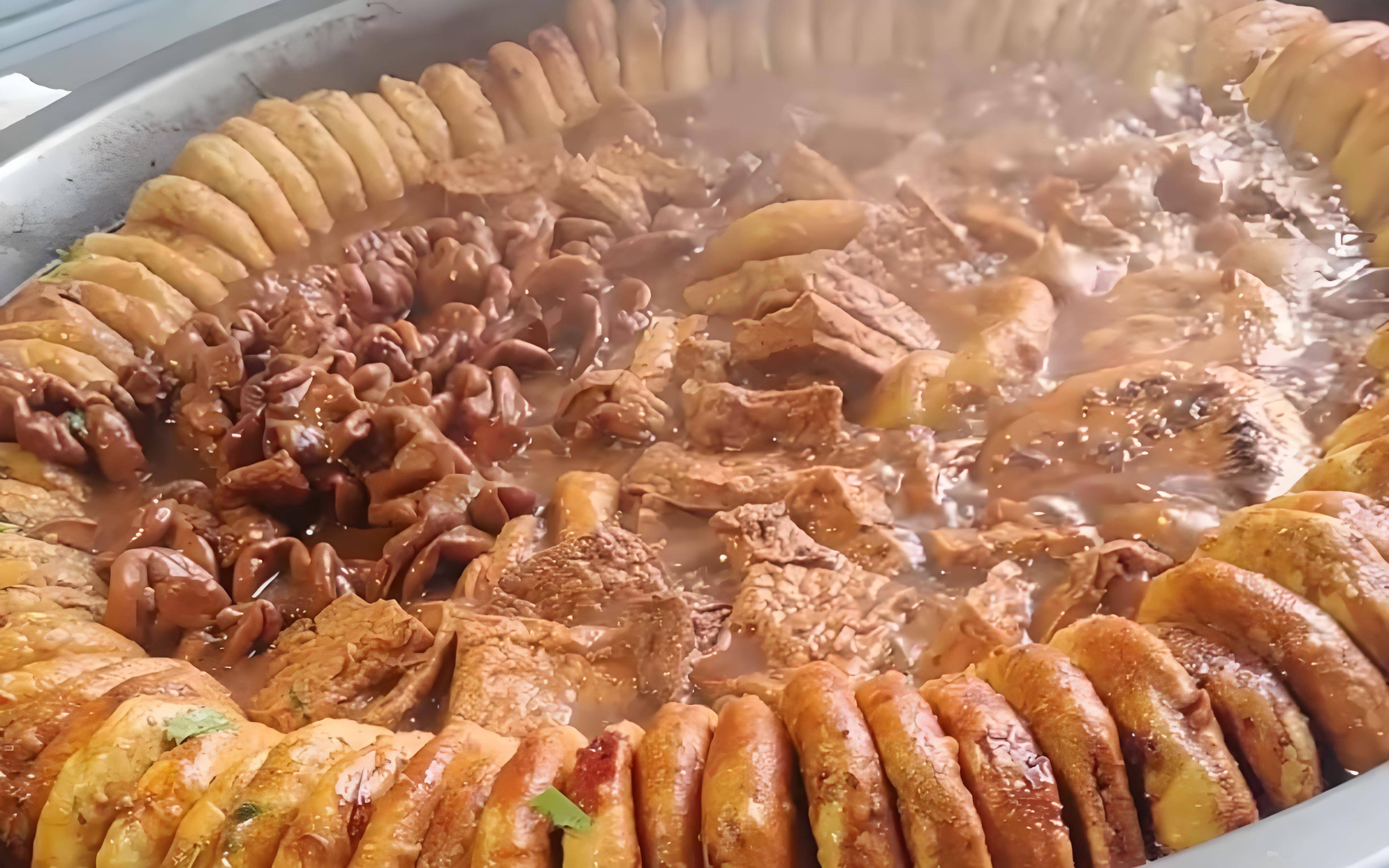 鹵煮火燒技術(shù)培訓(xùn)班，想學(xué)正宗配方和技巧？教你如何選擇性價(jià)比最高的培訓(xùn)班！