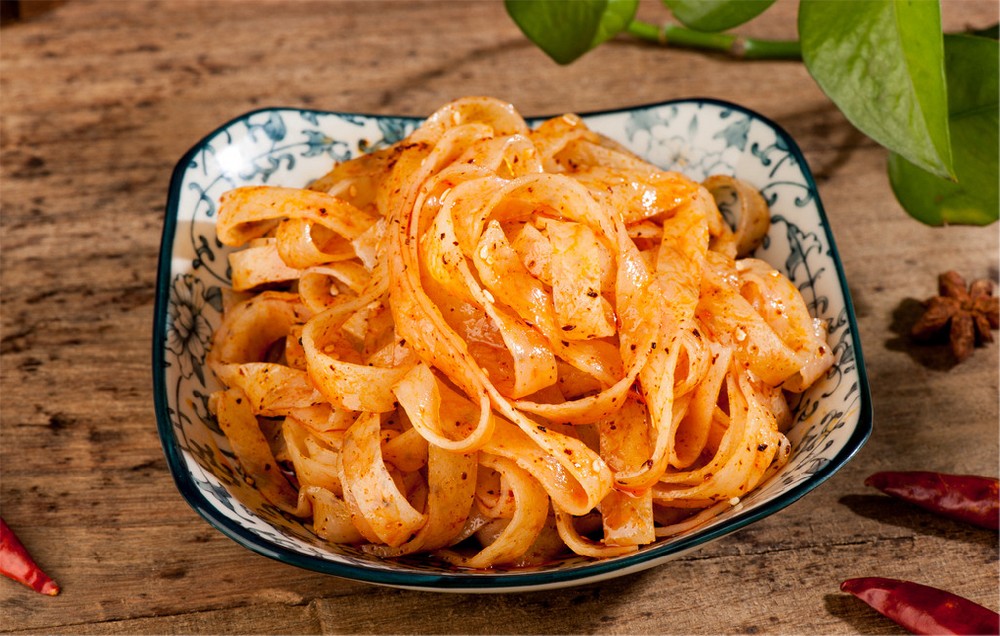 搟面皮培訓多少錢？學費、課程內容全解析，選錯機構白花冤枉錢！