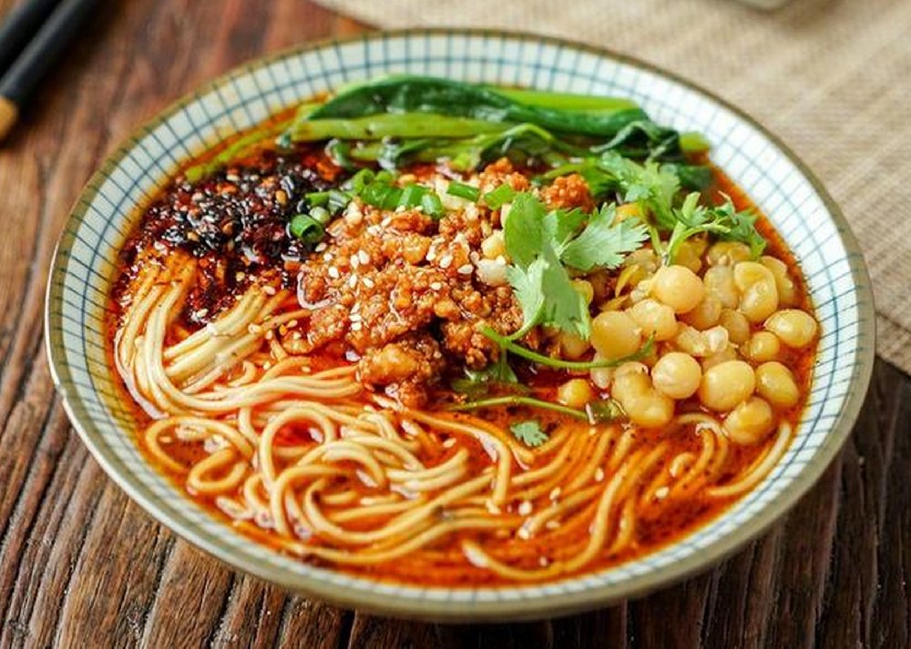 重慶小面學費3800，3天學會，7天開店，靠譜嗎？