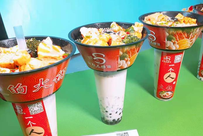 水果杯火鍋杯在哪里能學?創(chuàng)業(yè)者必看培訓攻略,帶你一步步學做賺錢小吃!