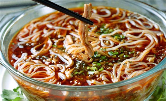 2025米線市場爆火？90%新手踩坑！揭秘米線技術學習避坑指南，助你創業少走彎路！