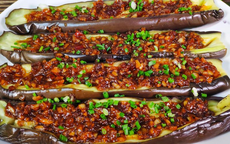 燒烤茄子的做法大全：掌握這些技巧，燒烤茄子更美味！