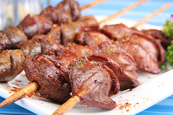 烤雞心的做法：如何做出香嫩可口的烤雞心？