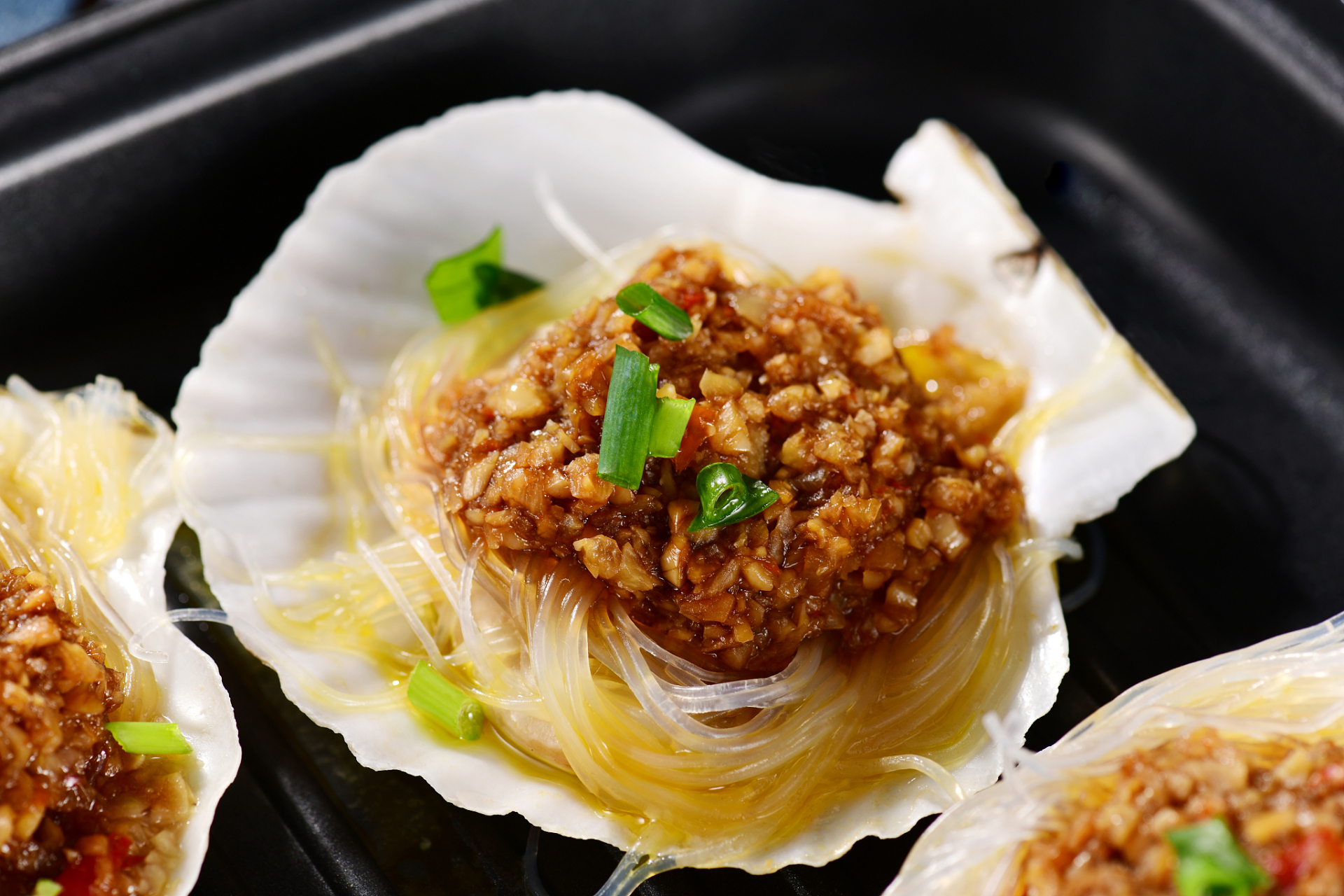 烤粉絲扇貝的做法：讓你家烤箱也能烤出餐廳級美味！