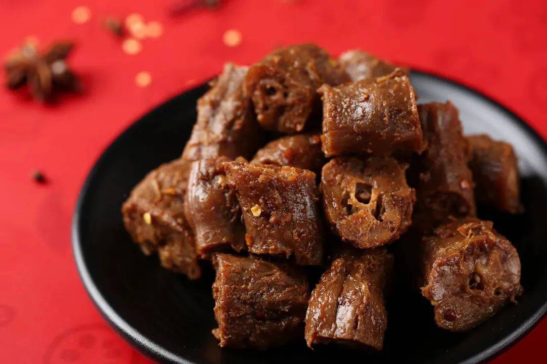 周黑鴨學(xué)技術(shù)培訓(xùn)在哪里？創(chuàng)業(yè)者必看，這些地方最靠譜！