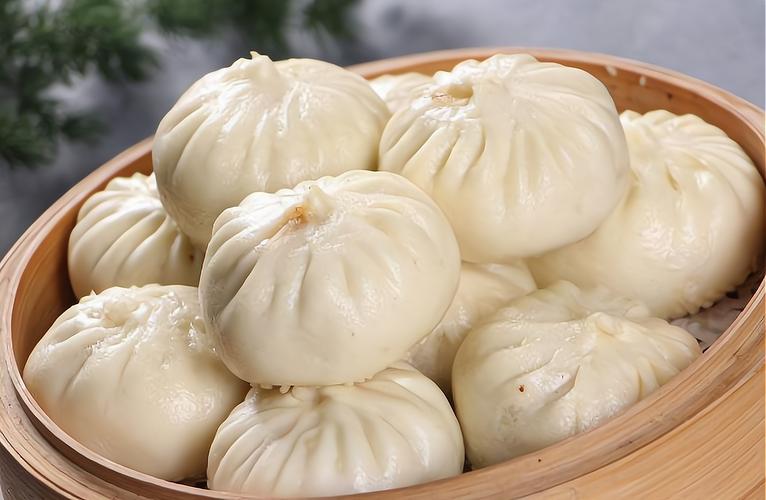 一天賣300個包子利潤多少？算筆賬，嚇一跳！