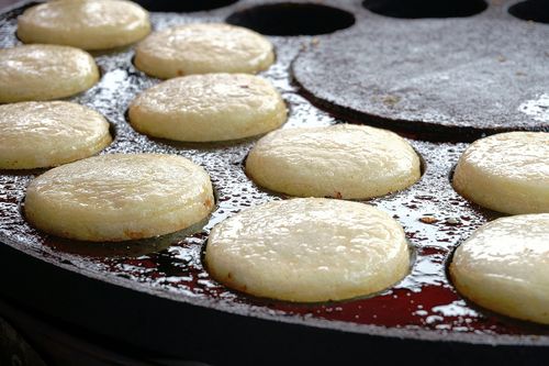 5元一個(gè)肉蛋堡好賣(mài)嗎？選址對(duì)，顧客多，真掙錢(qián)！