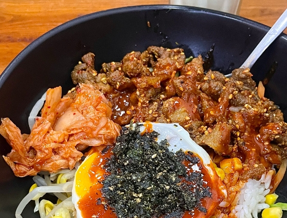 烤肉拌飯利潤怎么樣?小本起步,輕松翻倍賺錢!