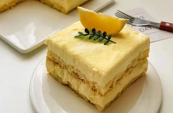 想學(xué)提拉米蘇去哪學(xué)?學(xué)習(xí)技巧,輕松開店!