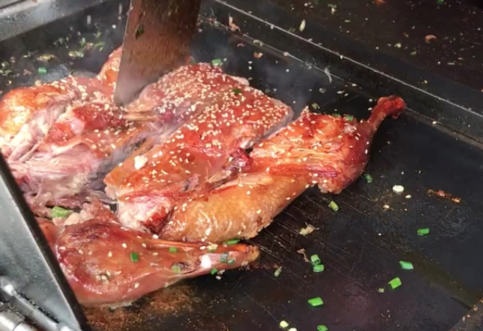 鐵板烤鴨掙錢嗎?利潤空間大不大,創業靠譜嗎!