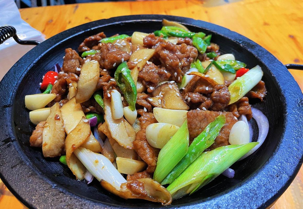 網紅石鍋菜的做法？配方講解，學會輕松開店火起來！