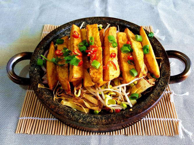 石鍋菜去哪里學？方法實用，輕松掌握開店技巧！