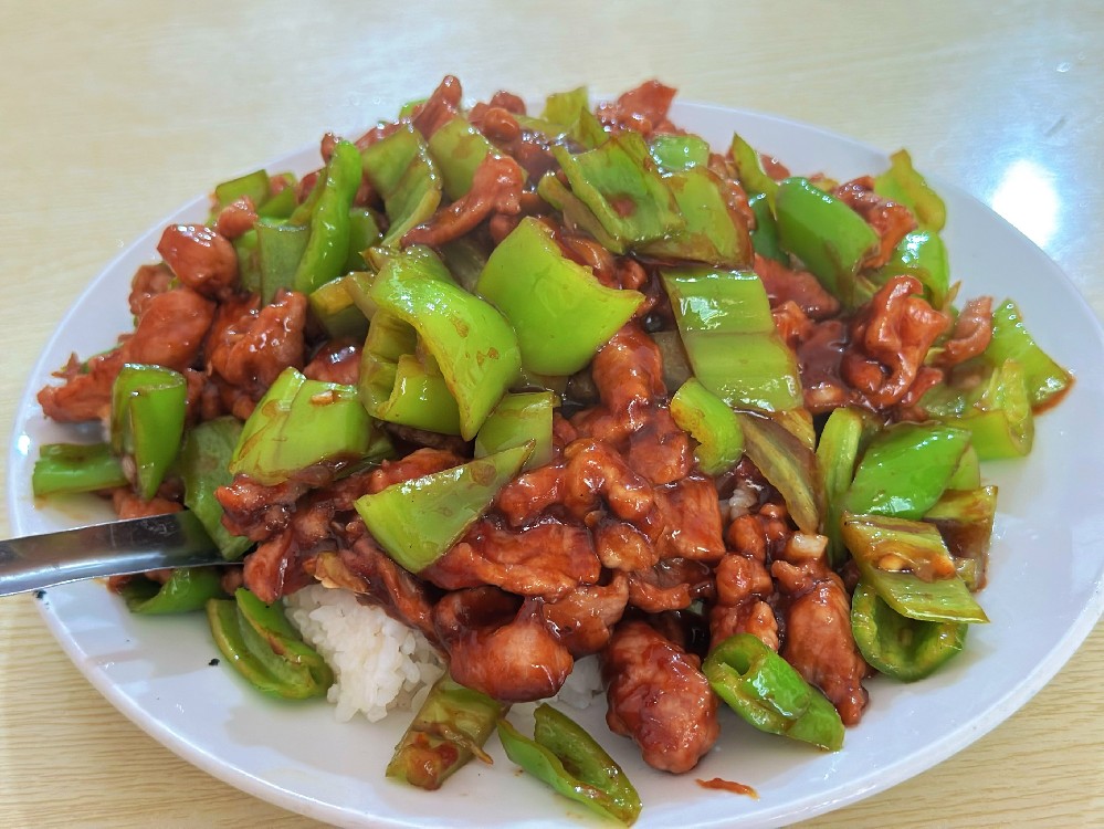 蓋澆飯哪里學最正宗？手把手教學，創業輕松上手！