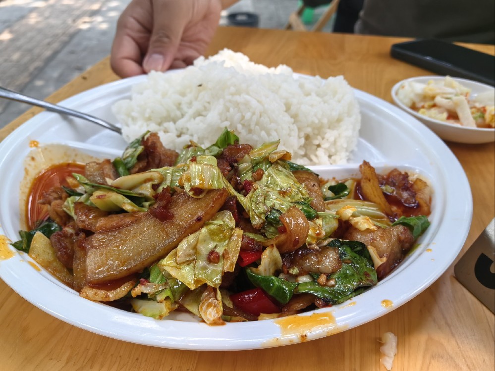 蓋澆飯哪里學最正宗？手把手教學，創業輕松上手！