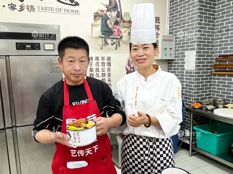 茶缸面的做法你還沒學？一碗能賣10塊，快手又暴利，小攤創業首選！