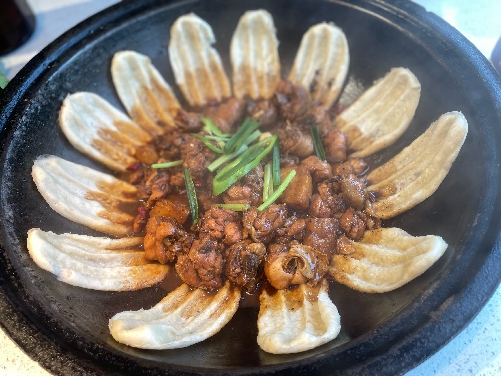 地鍋雞怎么做最正宗？掌握秘方，一鍋就能翻本，擺攤賺錢真不難！