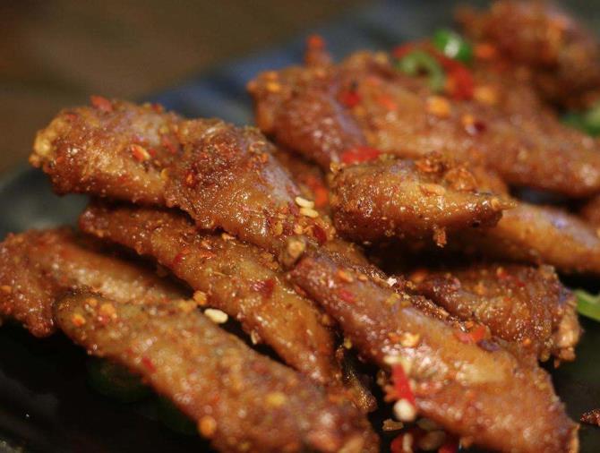 炸鹵小吃生意到底賺不賺錢?了解這幾點,新手也能輕松上手!