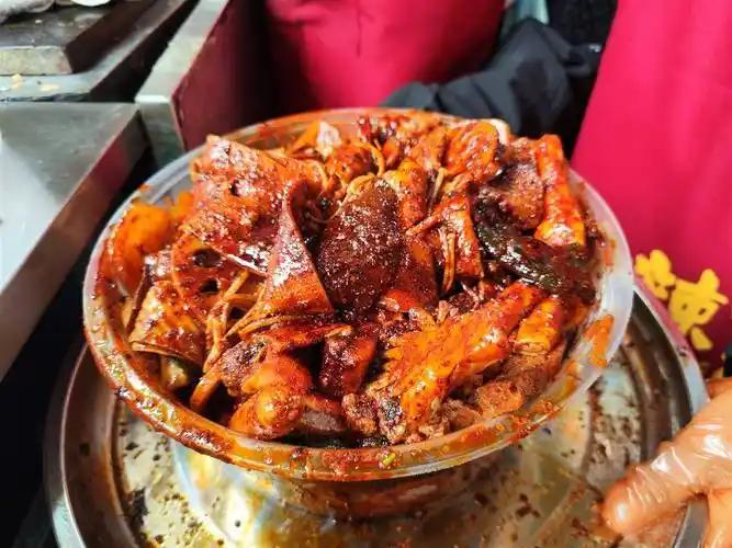 重慶麻辣燙哪里學正宗?深度解析“麻辣燙之都”的秘訣,選對老師是關鍵!