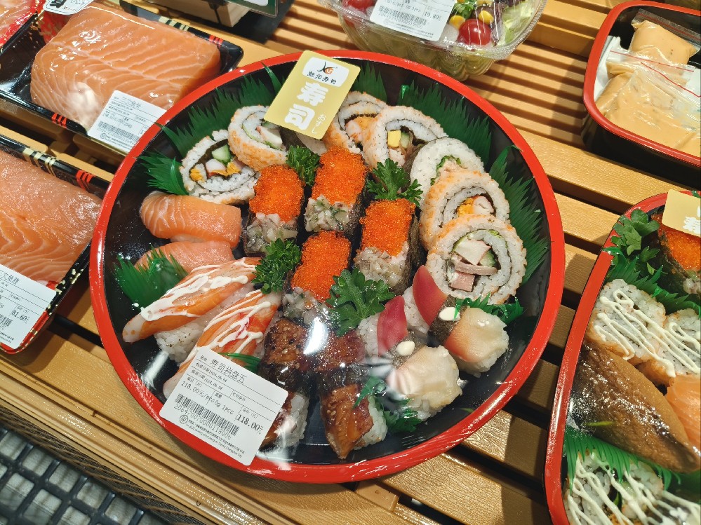 日料培訓(xùn)大概多少錢？深度剖析日料學(xué)習(xí)成本，選對課程少花冤枉錢！