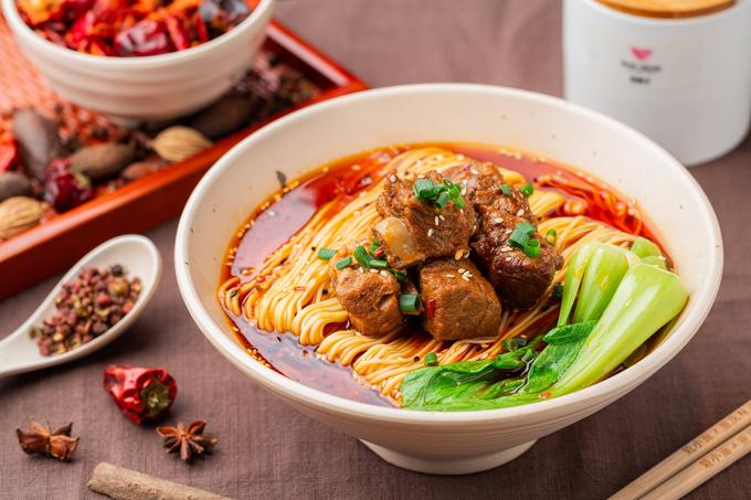 重慶小面商用做法有技巧?學(xué)技術(shù)快速開店,小本創(chuàng)業(yè)也能賺錢!