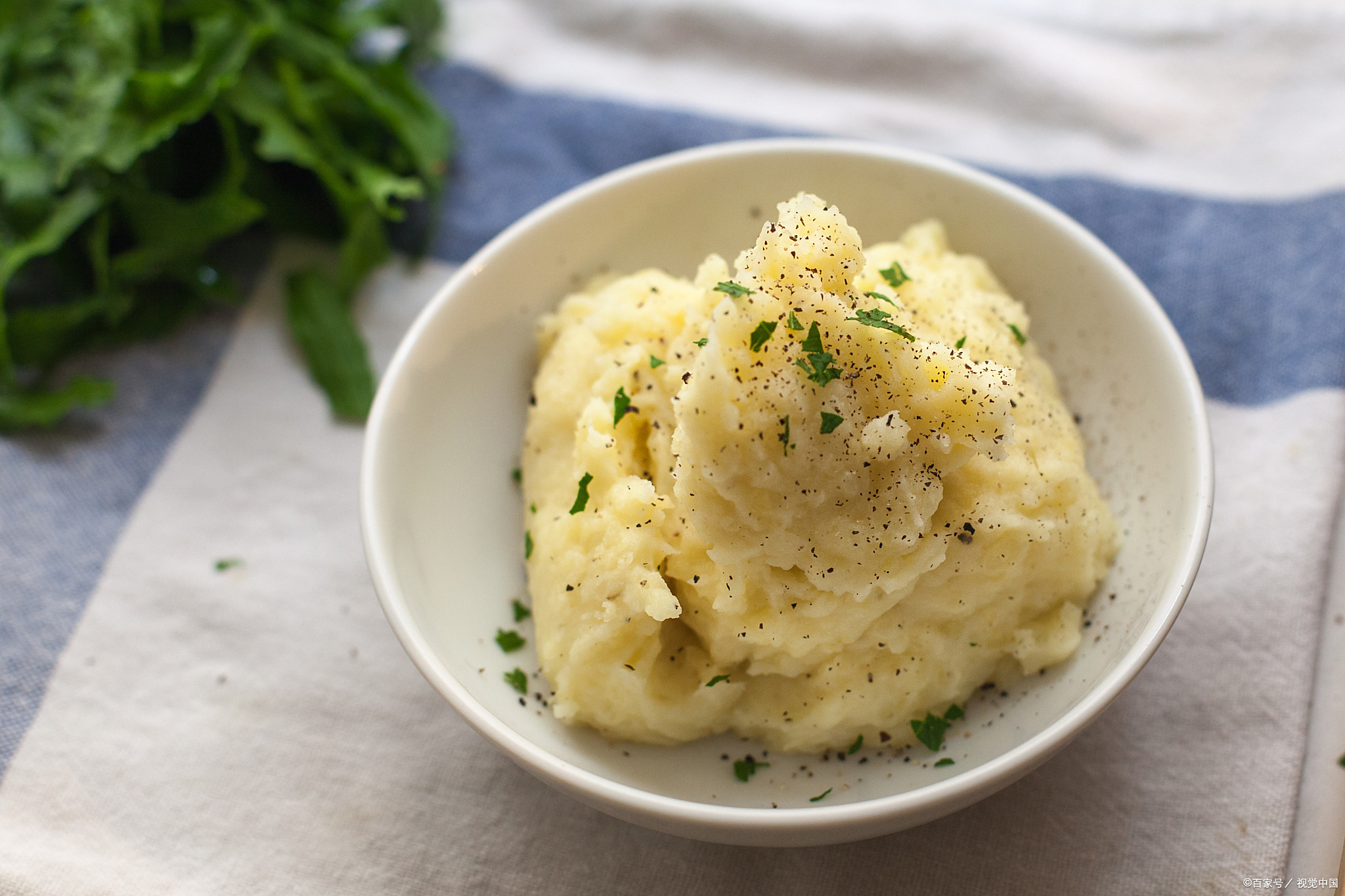 20 斤土豆做澆汁土豆泥,20 分鐘售罄靠啥?