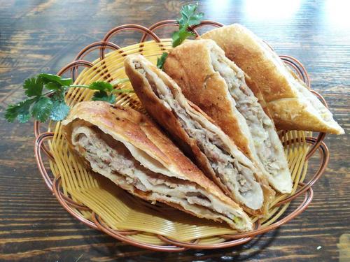 沙鎮呱嗒的傳統做法全解析：從揉面到出攤，手把手教你烙出老魯西風味