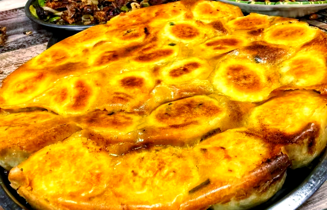 爐包店掙錢嗎?高密爐包特色鮮明,學(xué)會技術(shù)開店生意能不能火!