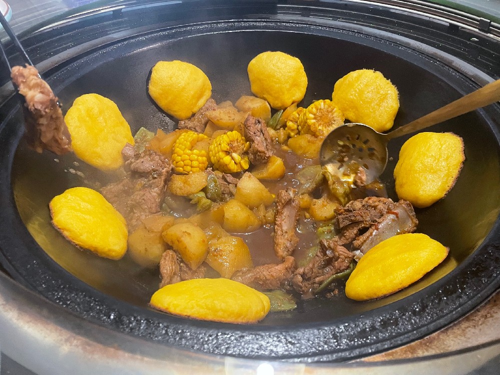 鐵鍋燉學費多少？別被“加盟費”忽悠了，學好技術自己開店才是硬道理！