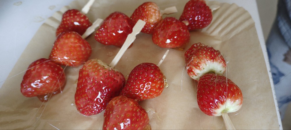 冰糖葫蘆糖稀怎么熬?火候、比例、技巧都有講究,一鍋糖漿決定成敗!