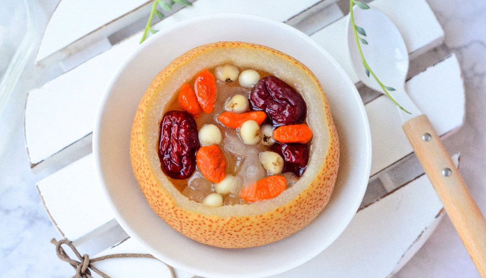 擺攤賣冰糖雪梨賺錢嗎?入行門檻低、投入小,想擺攤的看這里!