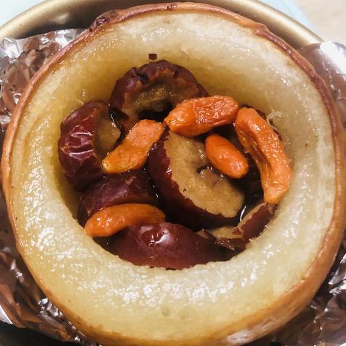 冰糖烤梨能賺錢嗎？操作簡單出餐快，街頭創(chuàng)業(yè)新選擇！