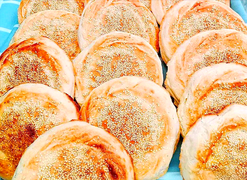 學(xué)做燒餅去哪里學(xué)最好?選對方向不踩坑,想做淮南牛肉湯的都要注意!