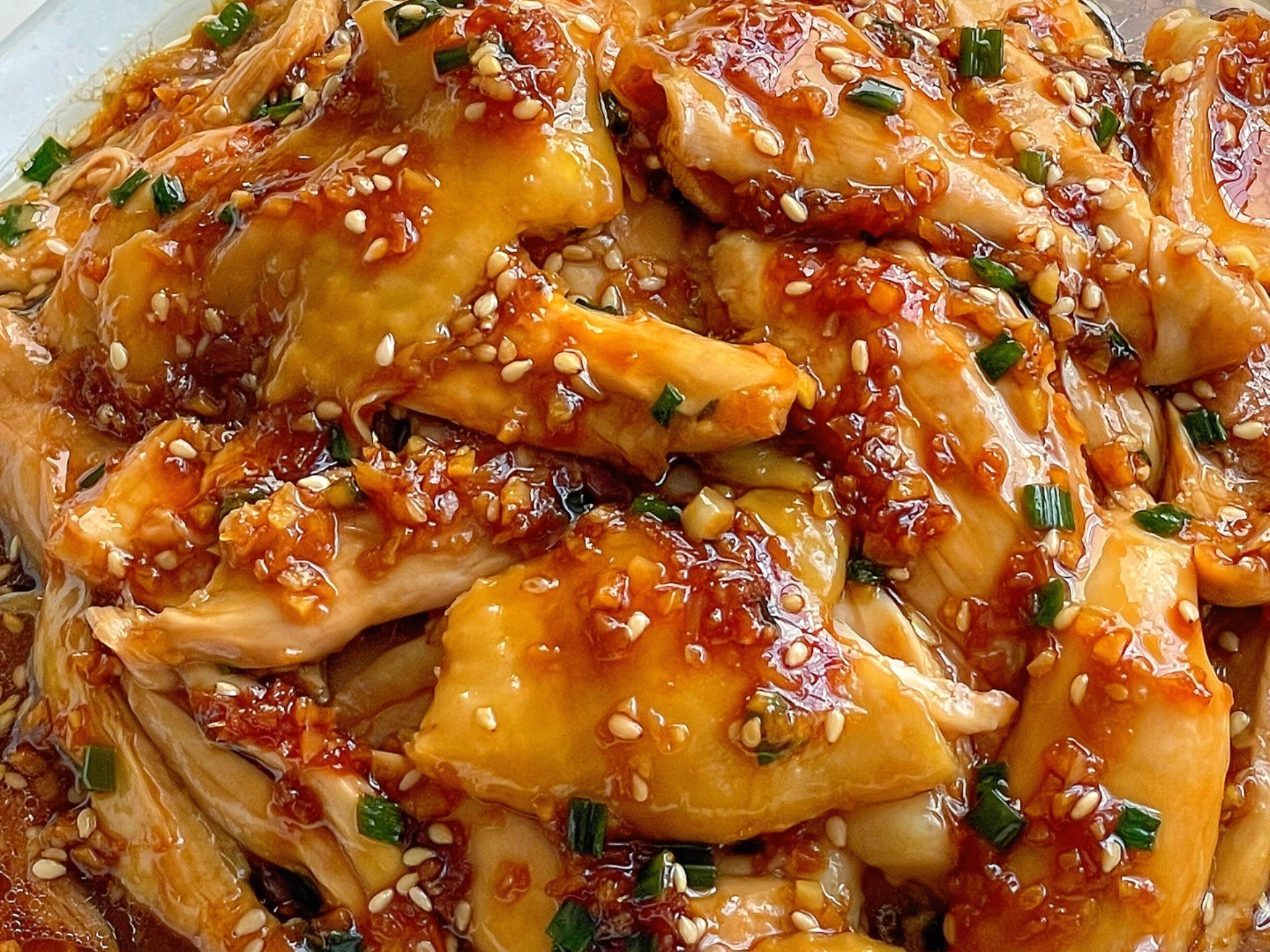 手撕雞培訓一般需要多少錢？掌握核心技法更關鍵，讓創業路不再迷茫！