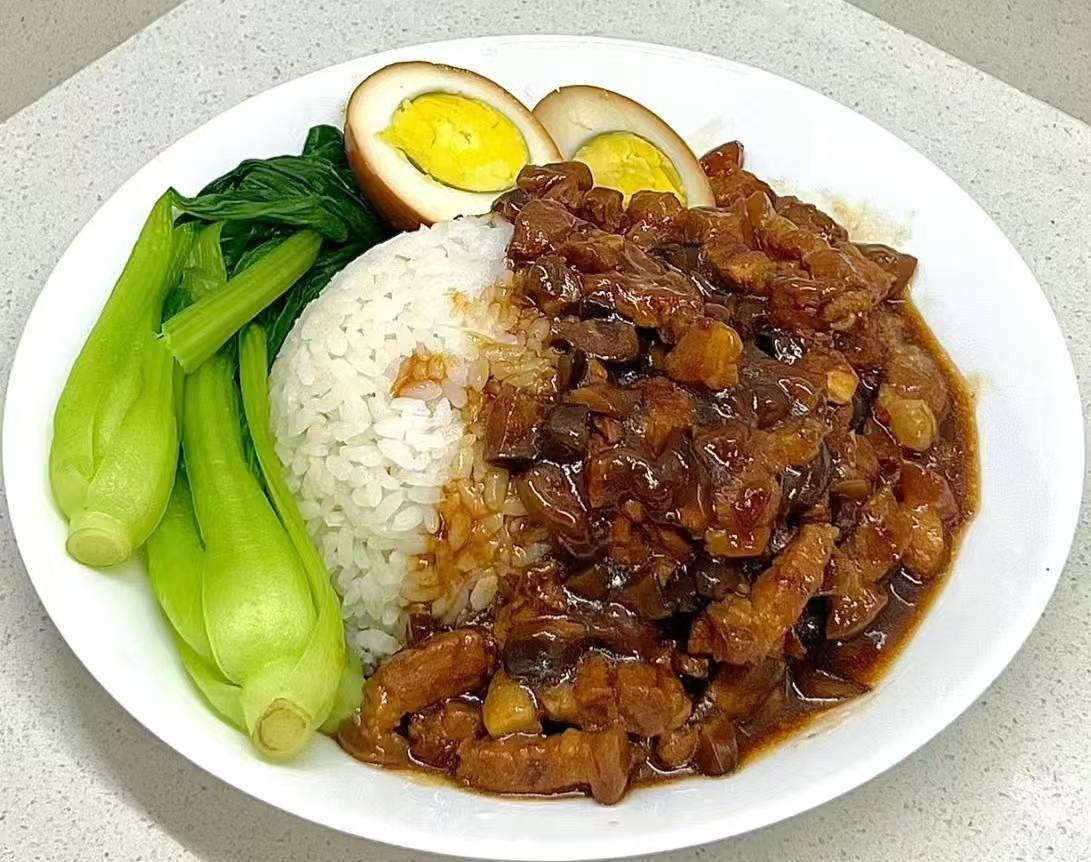 鹵肉拌飯的做法大全都在這里，新手學也能快速上手