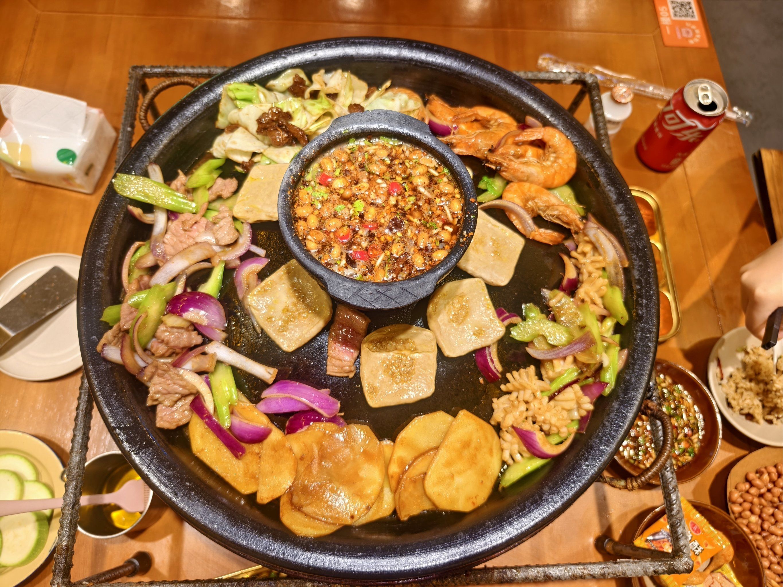 貴州烙鍋正宗做法是怎樣的？從原料到火候，把關鍵細節說透