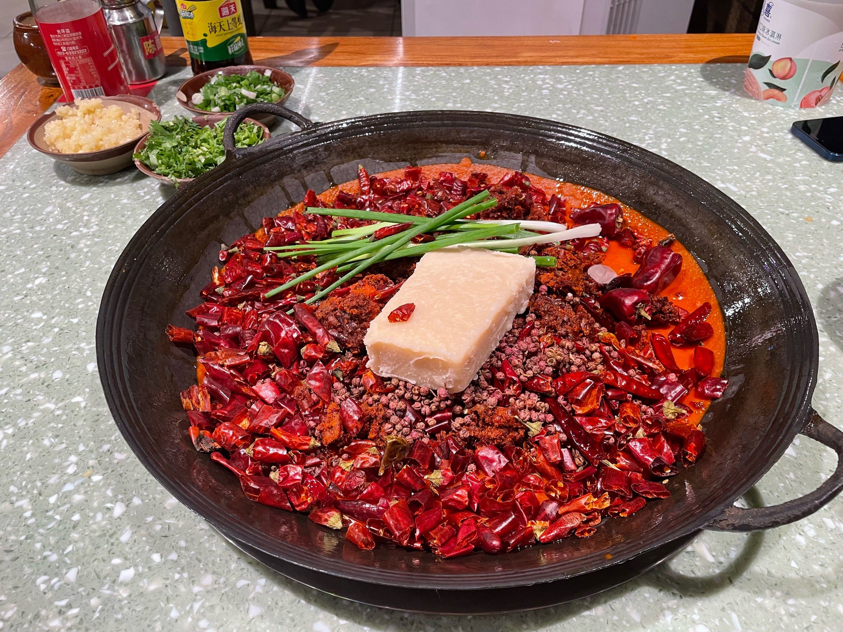 重慶老火鍋技術培訓哪里好？課程內容、實操技巧與開店經驗全解析