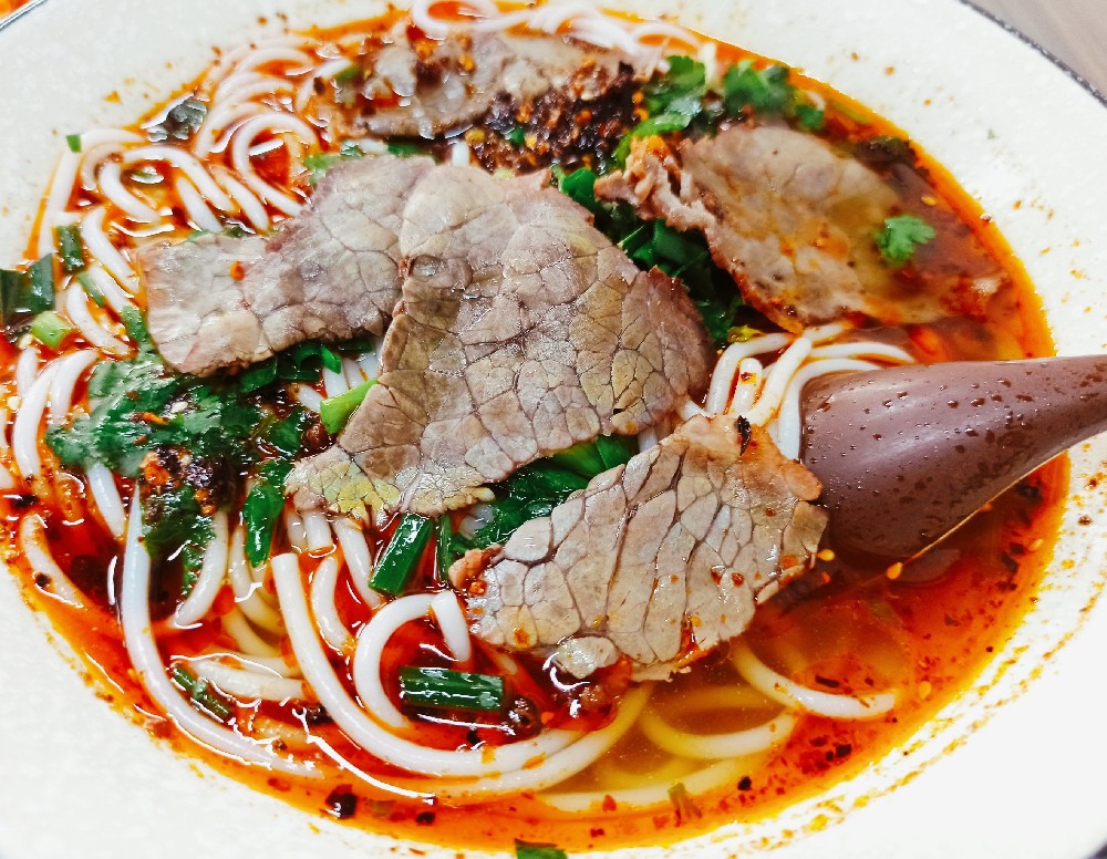 牛肉粉培訓多少錢合適？學到核心技術、避開坑點才是關鍵