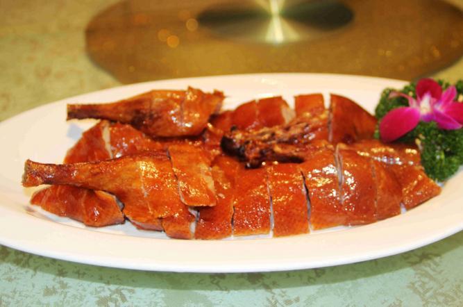 哪里脆皮烤鴨學(xué)靠譜？從技術(shù)細節(jié)到經(jīng)營難點一次講透不踩坑